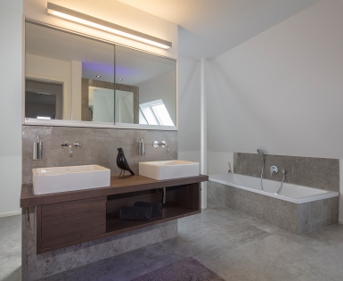 Construction of a private bathroom, Niedersachen (Germany) Construction of a private bathroom, Niedersachen (Germany)